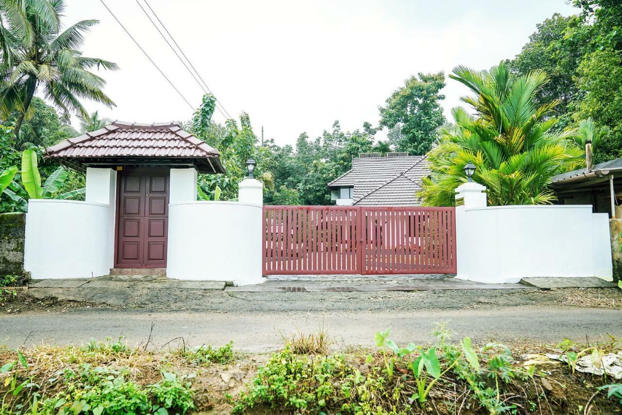 Thanal Premium Villa By - A Place To Call Your Home Muvattupuzha Ngoại thất bức ảnh